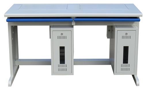 學(xué)生臺(tái)